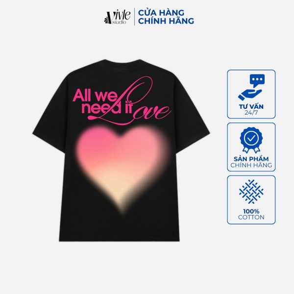 Mặt sau áo ALL WE NEED IS LOVE màu đen