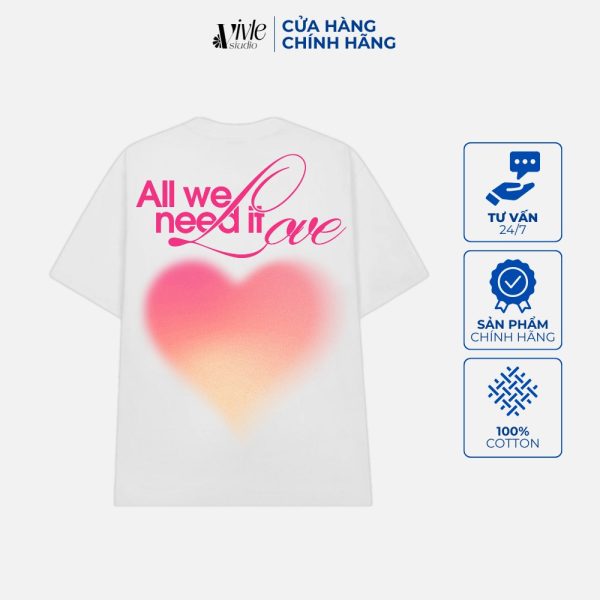 Mặt sau áo ALL WE NEED IS LOVE màu trắng