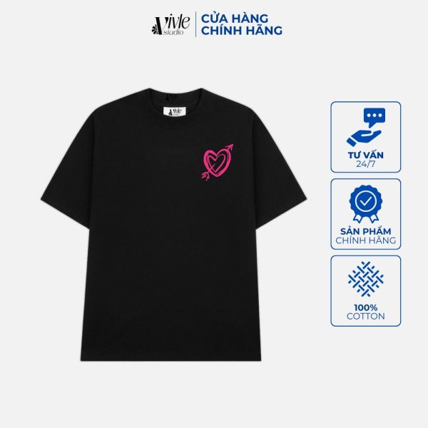 Mặt trước áo ALL WE NEED IS LOVE màu đen