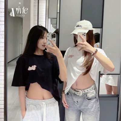 Mẫu áo đôi cho 2 người nữ